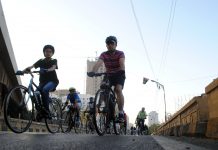 Karachiites pedal the cycling business