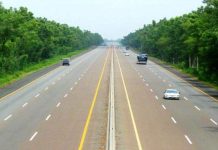 Coronavirus outbreak: Motorways across Pakistan closed for traffic