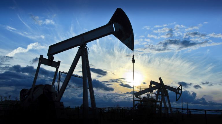 Oil prices fall amid worries Saudi Arabia, Russia could up supply Oil prices fall amid worries Saudi Arabia, Russia could up supply