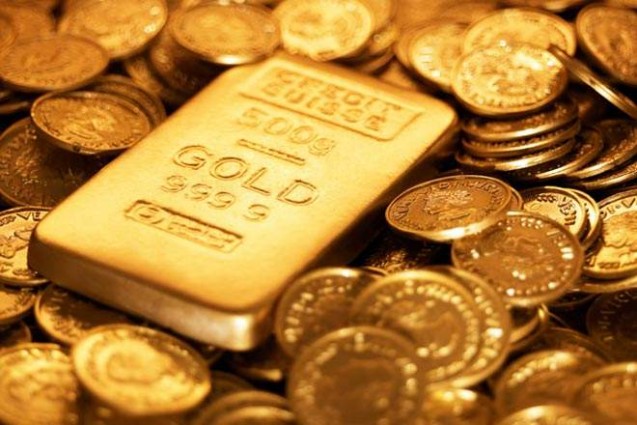 Gold prices fall, as dollar strengthens