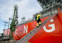 PLL convinces Gunvor to supply rescheduled LNG cargo in December