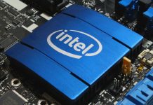 Intel forecasts second-quarter quarter revenue above estimates