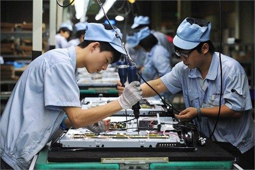 China’s manufacturing sector posts stronger than expected growth in March