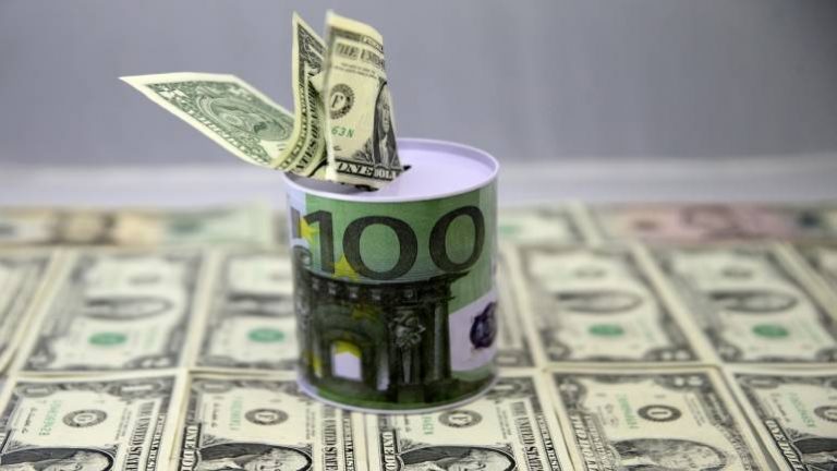 Dollar holds firm against yen, major peers on strong U.S. inflation