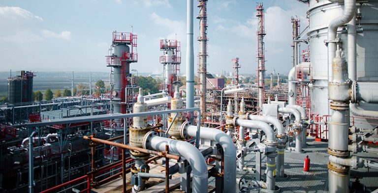 Oil refineries earned Rs500 billion under ‘deemed duty’ since 2002