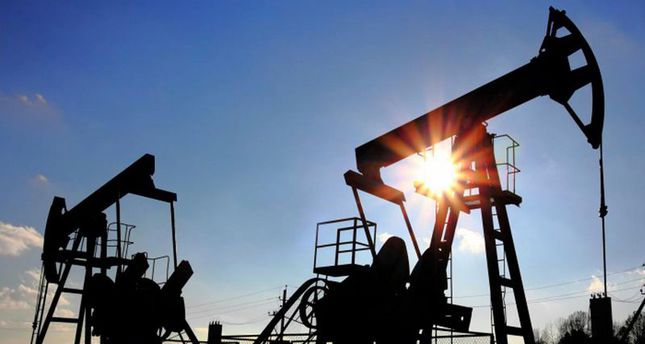 Oil prices rise; still set for third weekly drop on oversupply