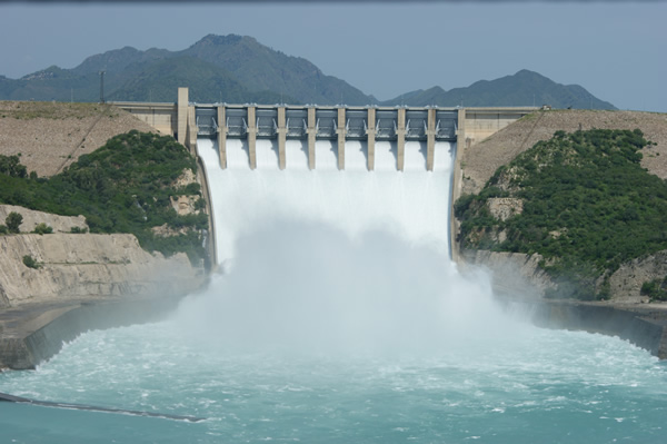 Total water storage in reservoirs face 30 percent shortfall, as Tarbela hits maximum level