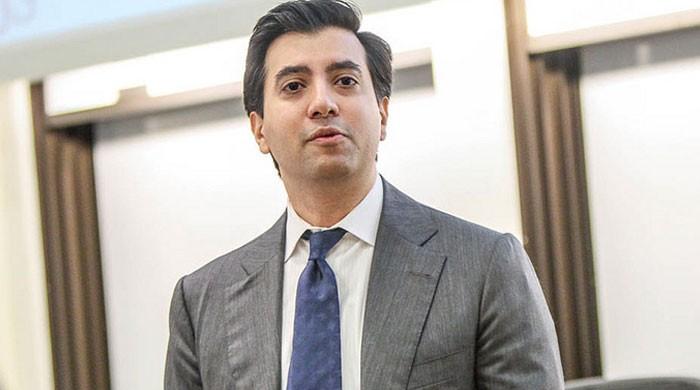 Ali Jehangir Siddiqui resigns as chairman of JS Bank’s board of directors Ali Jehangir Siddiqui resigns as chairman of JS Bank’s board of directors