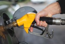 Govt rejects demand to extend manganese phase out plan for oil refineries