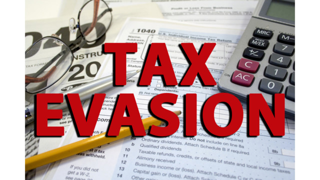 FBR gears up to launch crackdown against tax evaders FBR gears up to launch crackdown against tax evaders