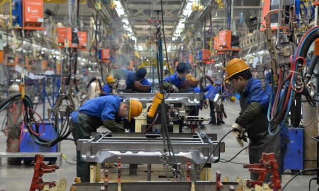 China factory activity shrinks for first time in over two years, 2019 looks tougher