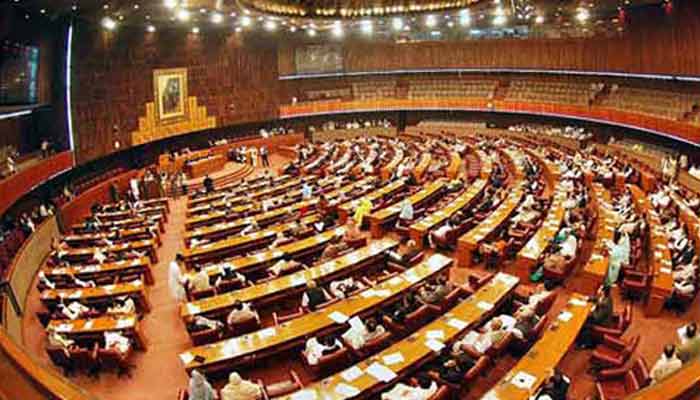 Senators provide recommendations to improve finance bill