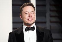 Tesla CEO Elon Musk, SEC settle legal dispute over tweets