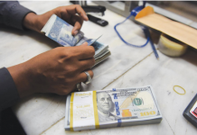 Unstoppable dollar sells at Rs152 in open market
