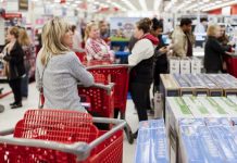 US inflation picks up in April, spending slows