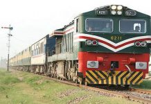 PR earns over Rs1bn from special Eid trains