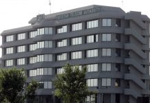 PTA expects people to pay 1,000pc duty on imported phones