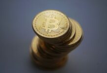 Bitcoin extends losses after Fed chief urges halt to Facebook’s crypto project