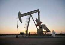 Oil prices rise after US crude stockpile drop