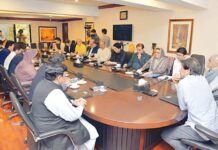 PM reviews economic progress, ministries’ performance
