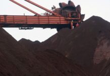 China traders cut back Iran iron ore purchases ahead of tariff hike