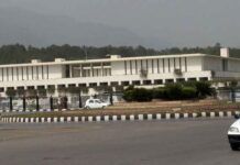 Ministries asked to immediately appoint regular CEOs, HoDs
