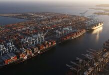 Govt amends tax laws to promote trade activities at Gwadar port