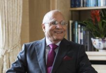 Sir Anwar Pervez hints at meeting army chief to complain about Saqib Nisar