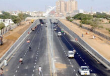 Govt releases Rs8bn for Karachi’s development