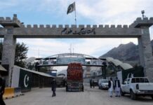 Govt’s decision to seal Torkham border irks KP traders