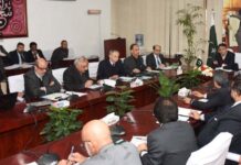 CCoE for enhancement of oil storage capacity