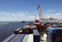 COVID-19: Pakistan’s exports plunge 54pc in April