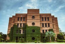 LUMS increases tuition fee by 41pc amid coronavirus outbreak LUMS