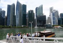 Singapore warns of worst economic contraction since independence Singapore-economy