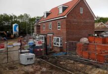 UK’s construction sector hits record low in April due to pandemic