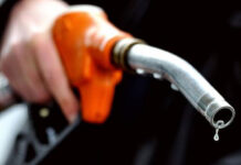 Six OMCs issued show cause notices for not maintaining fuel stocks