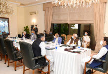 Govt says will bring sugar mafia to task