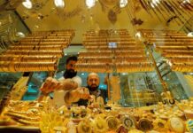 Gold price surges to historic high at Rs111,250 per tola