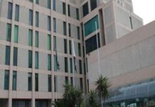 Business community opposes lockdown, suggests safety measures