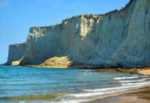 Govt mulls investing in coastal tourism to earn $5bn revenue per annum