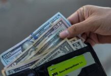 Rise in virus cases adds to economic uncertainty ahead of US election