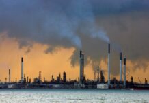 Oil prices rise as Hurricane Delta approaches US Gulf of Mexico