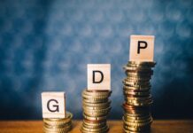 IMF predicts Pakistan’s GDP to grow by 1pc in FY21