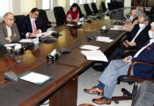 Centre, Sindh at loggerheads over wheat support price