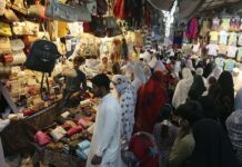 Traders threaten to defy smart lockdowns as virus cases, deaths surge