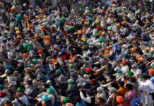 India resumes talks with protesting farmers over agriculture reforms