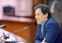 PM Imran lauds diaspora for remitting over $2bn for 6th straight month