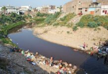 Bodies of abducted sisters recovered from Lahore nullah; 2 arrested